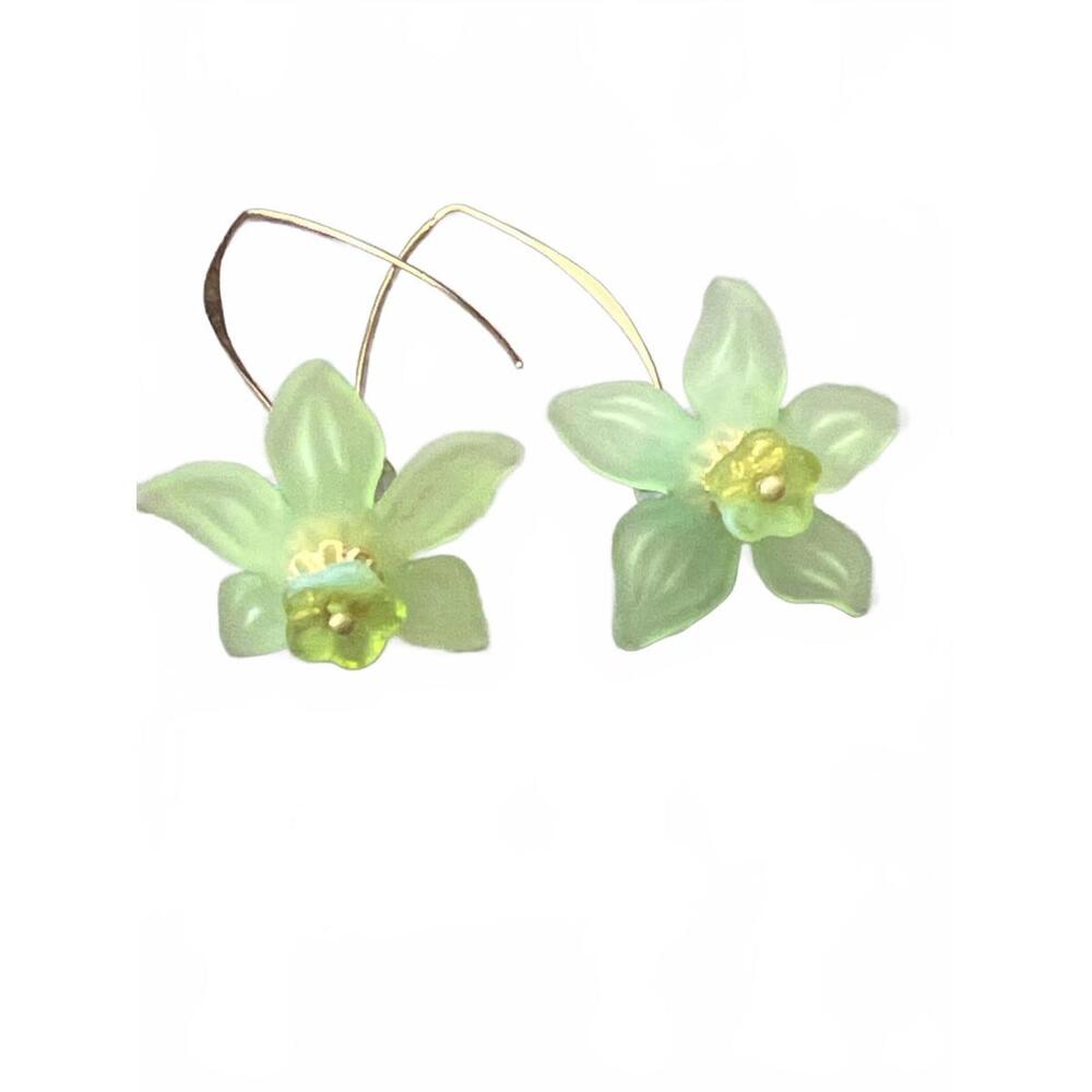 Handmade Green Floral Dangle Earrings- Gold Tone